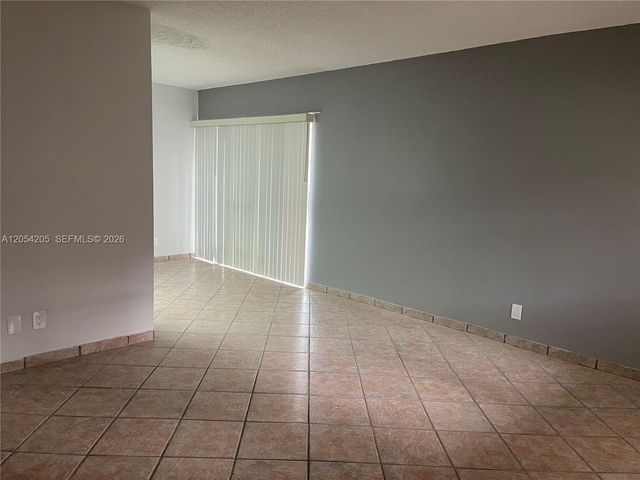6175 NW 57th Street 116, Tamarac, FL 33319
