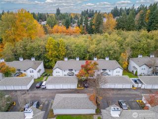 33020 10th Avenue SW #B202, Federal Way, WA 98023
