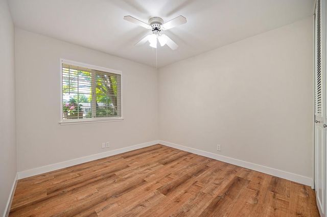 8941 La Riviera Dr, Sacramento, CA 95826