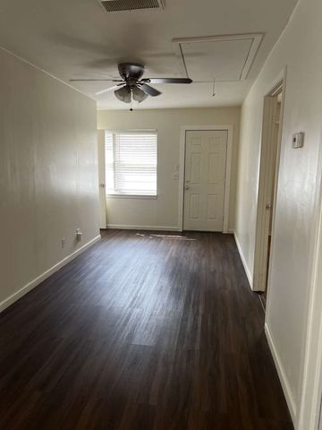 2601 Denison Street, Denton, TX 76201