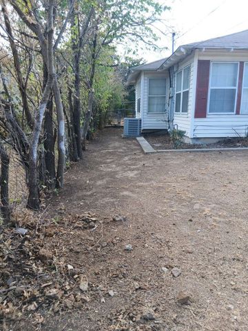 2601 Denison Street, Denton, TX 76201