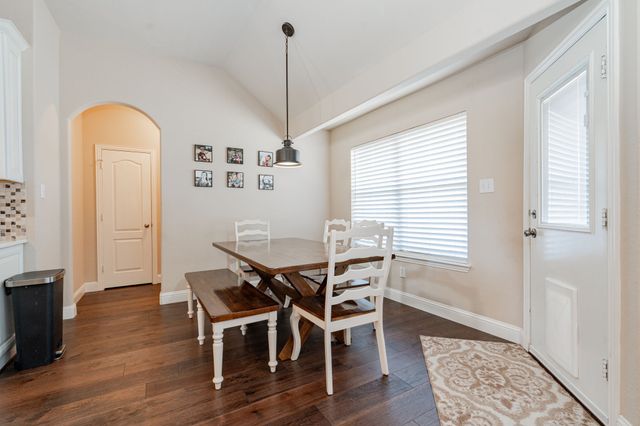 10921 Owl Creek Drive, Fort Worth, TX 76179
