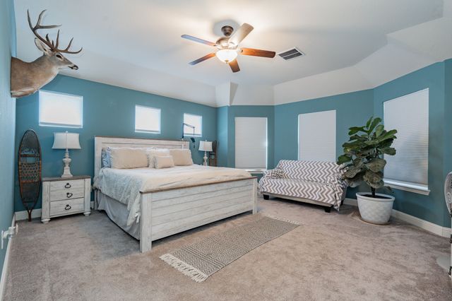 10921 Owl Creek Drive, Fort Worth, TX 76179
