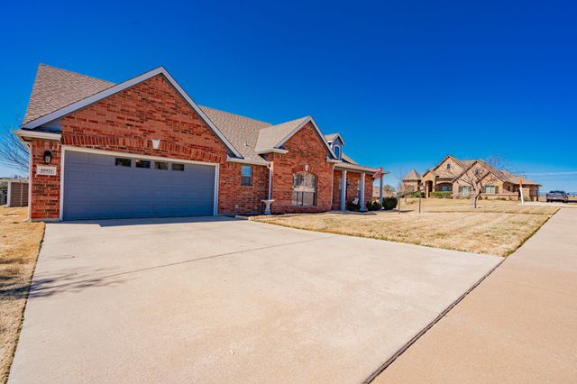 10921 Owl Creek Drive, Fort Worth, TX 76179