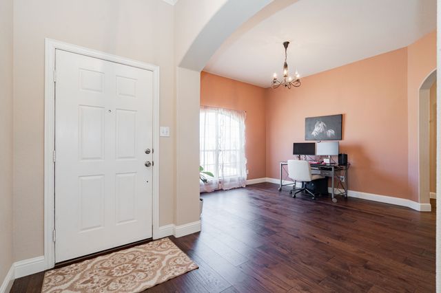 10921 Owl Creek Drive, Fort Worth, TX 76179
