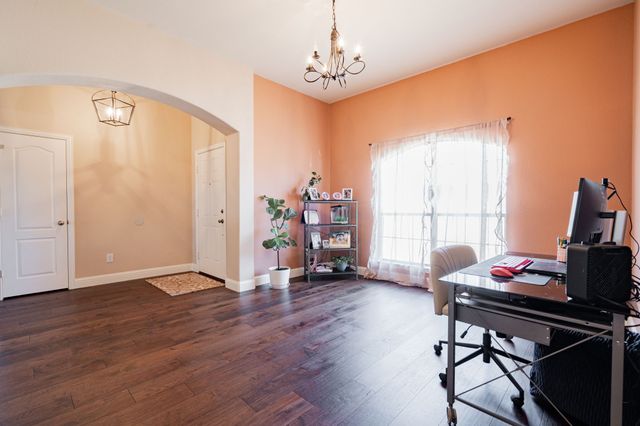 10921 Owl Creek Drive, Fort Worth, TX 76179