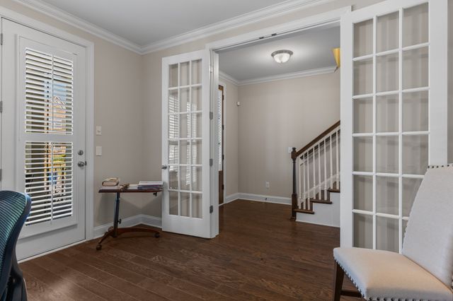687 Fall Creek Cir, Goodlettsville, TN 37072