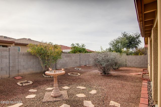 9410 E Grapevine Spring Place, Tucson, AZ 85710