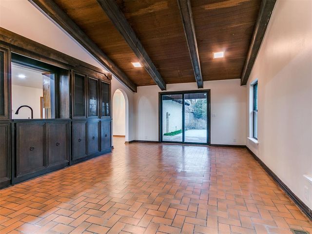 2000 Morgan Drive, Norman, OK 73069