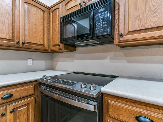 2000 Morgan Drive, Norman, OK 73069