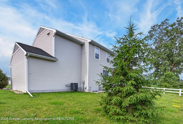 4108 Palomino Drive, East Lansing, MI 48823