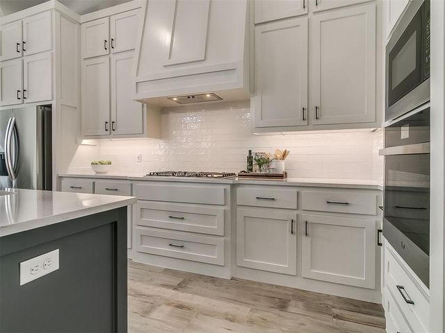 15717 Capri Lane, Edmond, OK 73013