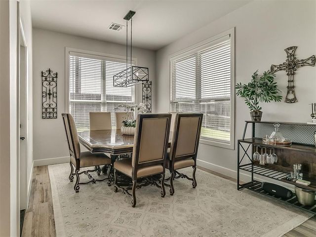 15717 Capri Lane, Edmond, OK 73013