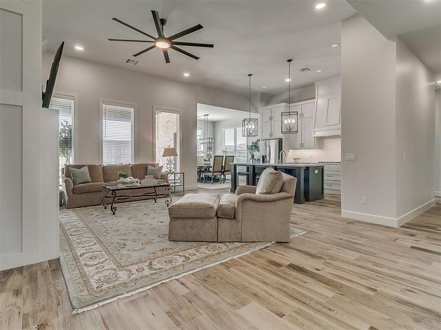 15717 Capri Lane, Edmond, OK 73013