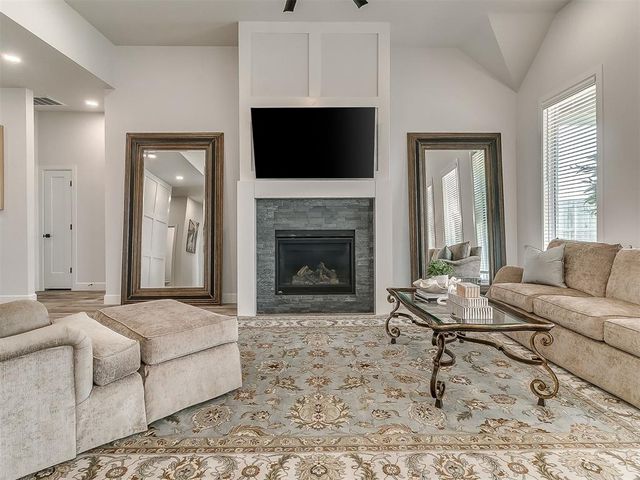 15717 Capri Lane, Edmond, OK 73013