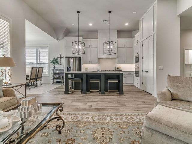 15717 Capri Lane, Edmond, OK 73013