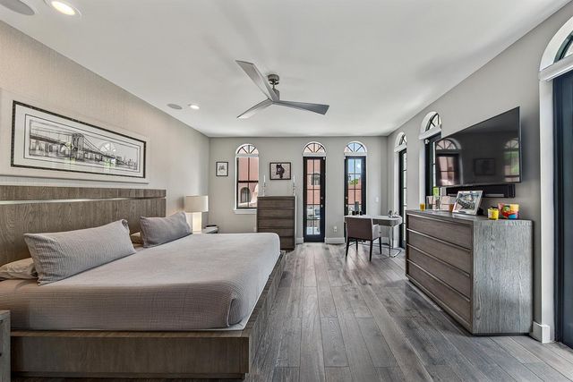 31 SE 10th Avenue, Fort Lauderdale, FL 33301
