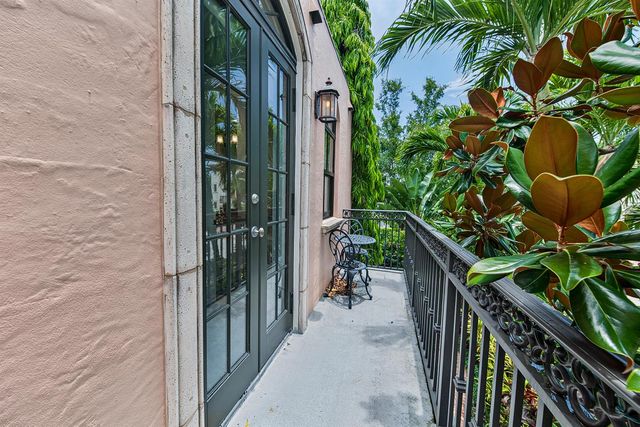 31 SE 10th Avenue, Fort Lauderdale, FL 33301