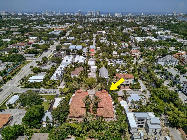31 SE 10th Avenue, Fort Lauderdale, FL 33301