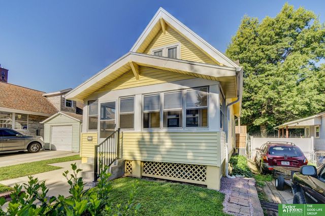 1774 S 9th Street, Omaha, NE 68108