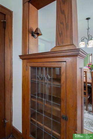 1774 S 9th Street, Omaha, NE 68108