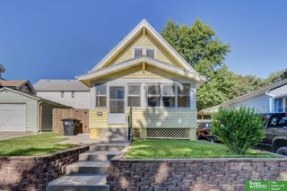 1774 S 9th Street, Omaha, NE 68108