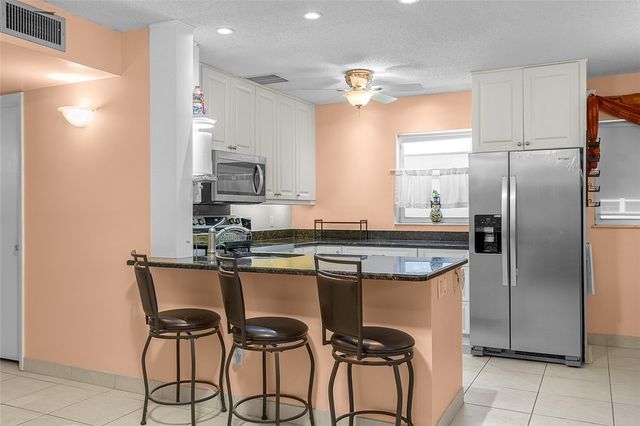 3 Vista Gardens Trail 106, Vero Beach, FL 32962