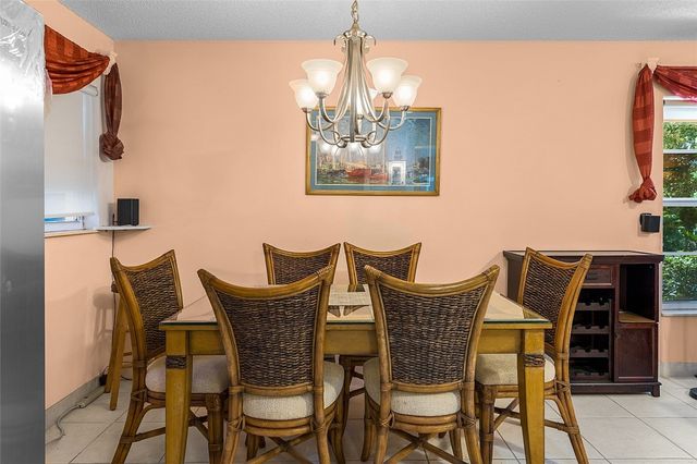 3 Vista Gardens Trail 106, Vero Beach, FL 32962