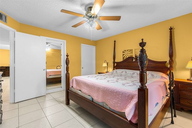 3 Vista Gardens Trail 106, Vero Beach, FL 32962