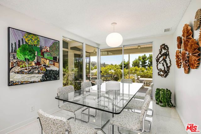 1331 Casiano Road, Los Angeles, CA 90049