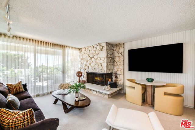 1331 Casiano Road, Los Angeles, CA 90049