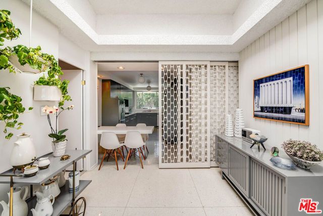 1331 Casiano Road, Los Angeles, CA 90049