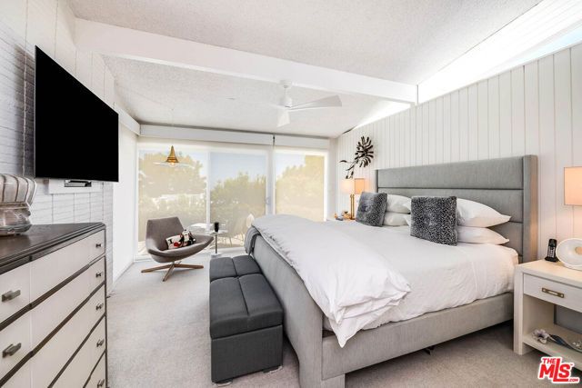 1331 Casiano Road, Los Angeles, CA 90049
