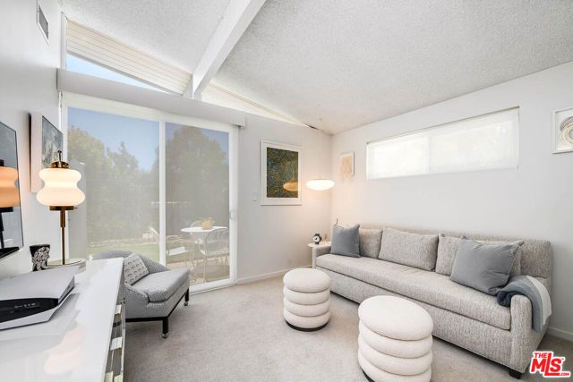 1331 Casiano Road, Los Angeles, CA 90049