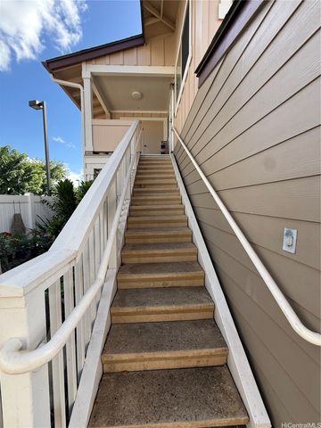 91-1013 Kamaaha Avenue 302, Kapolei, HI 96707