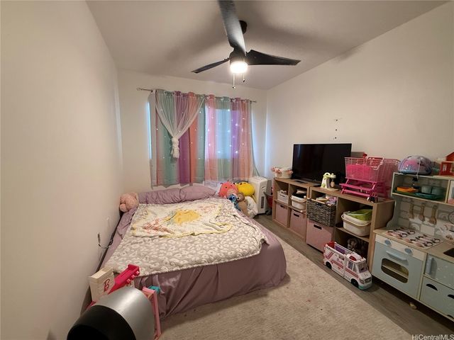 91-1013 Kamaaha Avenue 302, Kapolei, HI 96707