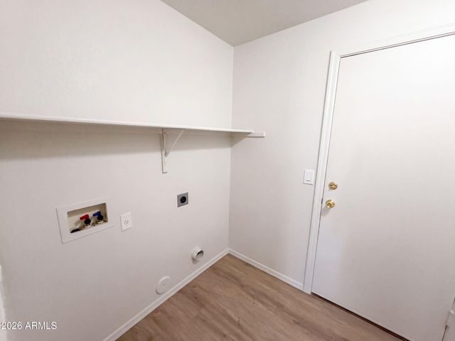 5910 N 78TH Drive, Glendale, AZ 85303
