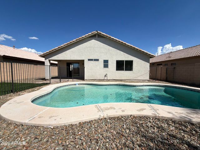 5910 N 78TH Drive, Glendale, AZ 85303