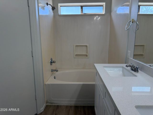 5910 N 78TH Drive, Glendale, AZ 85303