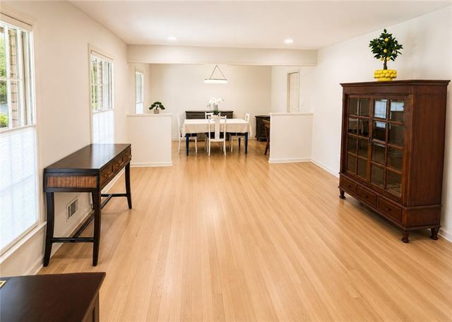 381 Chicopee Drive NE, Marietta, GA 30060