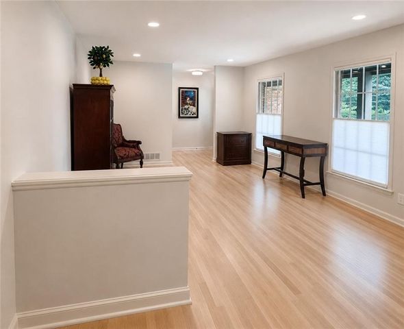 381 Chicopee Drive NE, Marietta, GA 30060