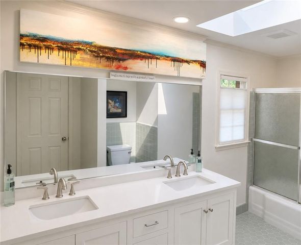 381 Chicopee Drive NE, Marietta, GA 30060