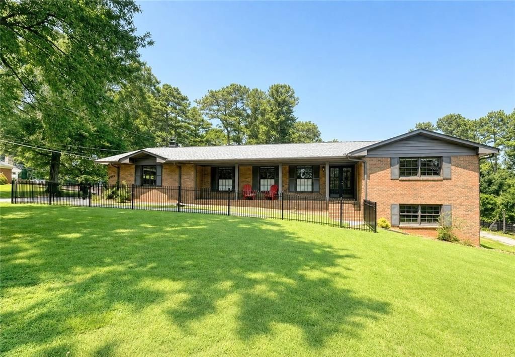 381 Chicopee Drive NE, Marietta, GA 30060