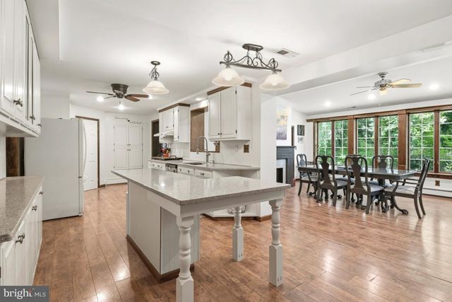 122 BROOKSIDE DR, Feasterville Trevose, PA 19053