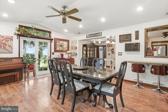 122 BROOKSIDE DR, Feasterville Trevose, PA 19053
