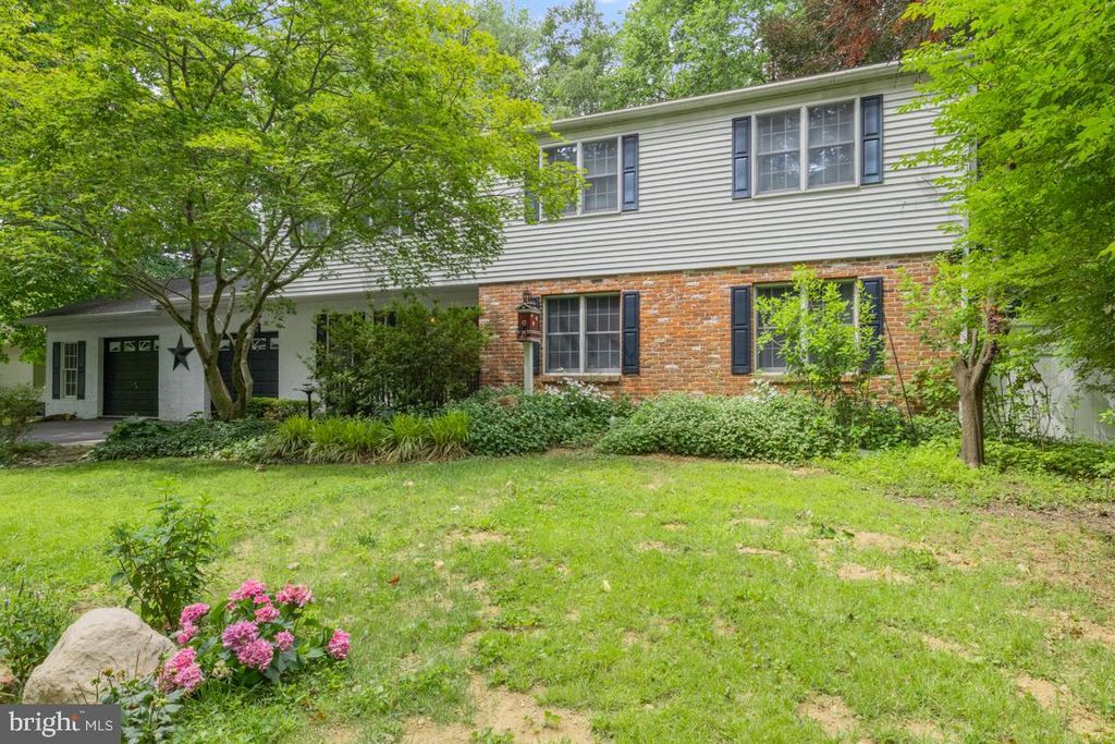 122 BROOKSIDE DR, Feasterville Trevose, PA 19053