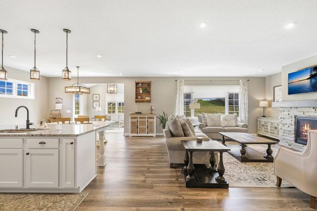 14728 River Hills Parkway, Dayton, MN 55327