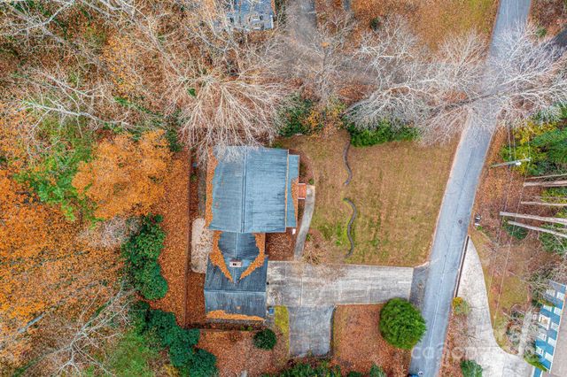 252 Deerfield Street SE, Lenoir, NC 28645