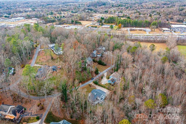 252 Deerfield Street SE, Lenoir, NC 28645