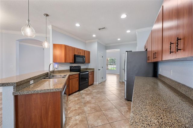8653 PEBBLEBROOKE WAY, Lakeland, FL 33810